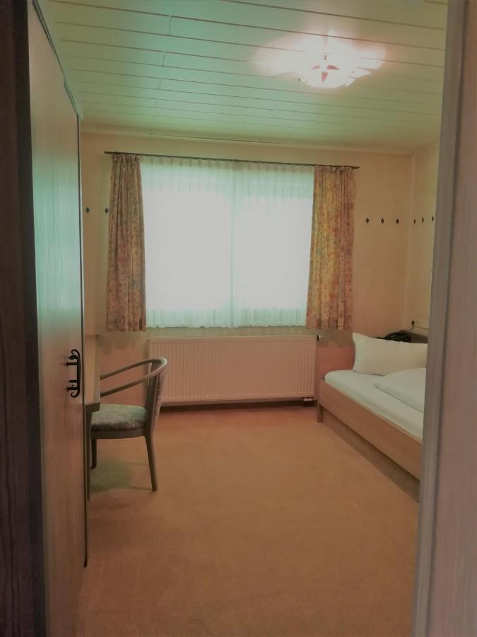 Landgasthof Schwarz Windsbach エクステリア 写真